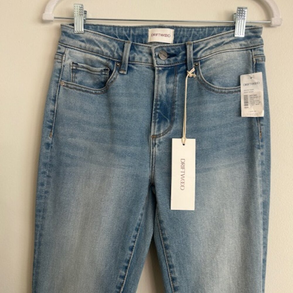Driftwood Farrah X Zen Embroidered Floral Flare Light Wash Jeans NWT - Picture 5 of 16
